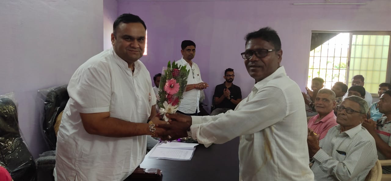 જોળ ગ્રામ પંચાયત અને મહુવા ગ્રામ પંચાયતના મકાનો નું ખાતર્મુત