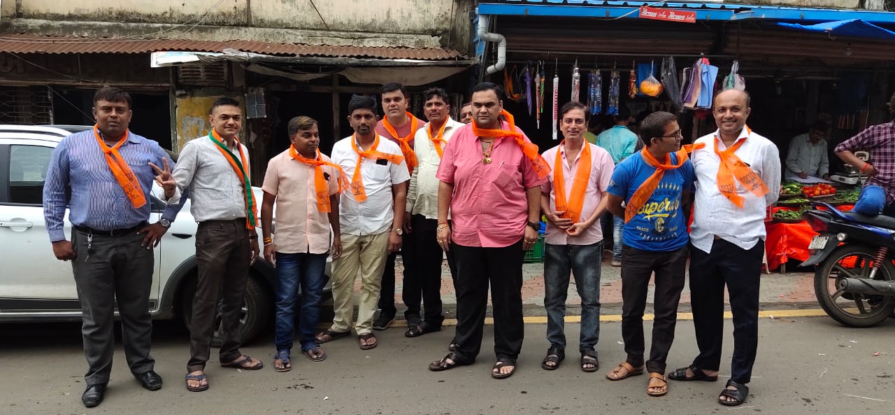 જમ્મુકાશ્મીરમાં 370/35A કલમ હટાવતા મહુવા તાલુકામાં ફટાકડા ફોડીને ઉજવણી કરી