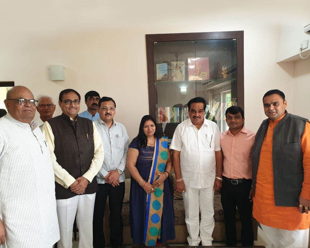 ખાંડ ઉધોગ મંડળીના અગ્રણીઓએ PM નરેન્દ્ર મોદીજી સાથે દિલ્હી ખાતે મુલાકત લીધી