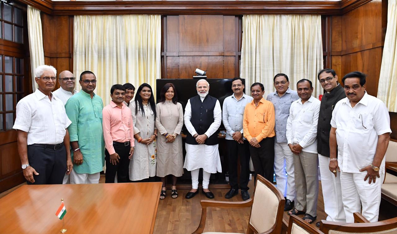 ખાંડ ઉધોગ મંડળીના અગ્રણીઓએ PM નરેન્દ્ર મોદીજી સાથે દિલ્હી ખાતે મુલાકત લીધી