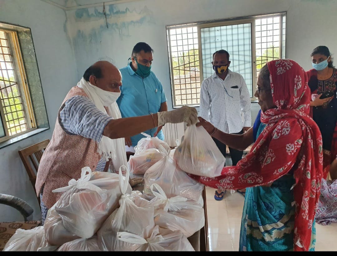 કોવિડ-19 ની મહુવા તાલુકા માં સેવાકીય પ્રવૃત્તિ