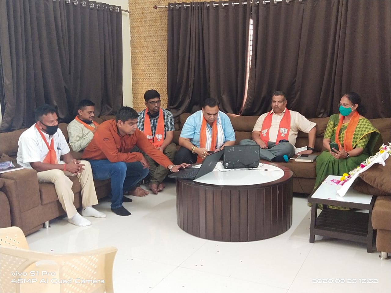 સેવા એજ સંગઠન મહુવા તાલુકા ભાજપા સંગઠન કોવિડ-19 અંતર્ગત ઇ-બુક લોન્ચિંગ