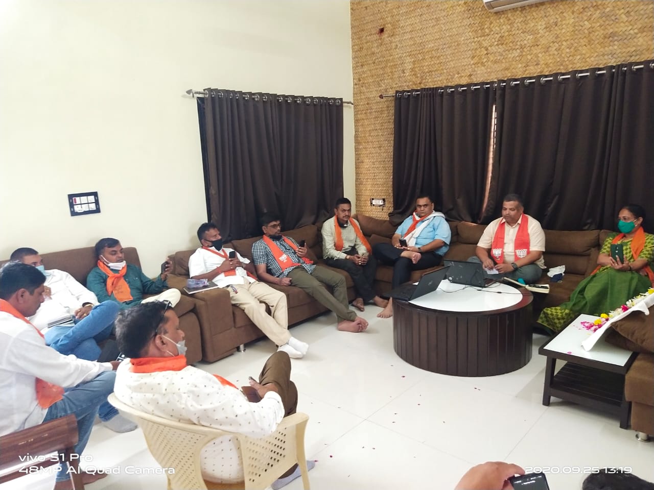 સેવા એજ સંગઠન મહુવા તાલુકા ભાજપા સંગઠન કોવિડ-19 અંતર્ગત ઇ-બુક લોન્ચિંગ