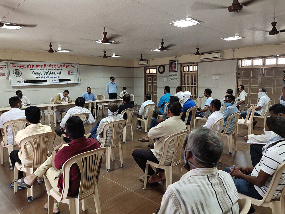 મહુવા સુગર ના મહુવા ઝોન ના ગામો માં ખેડુત શિબિર. 2020 Album 2 