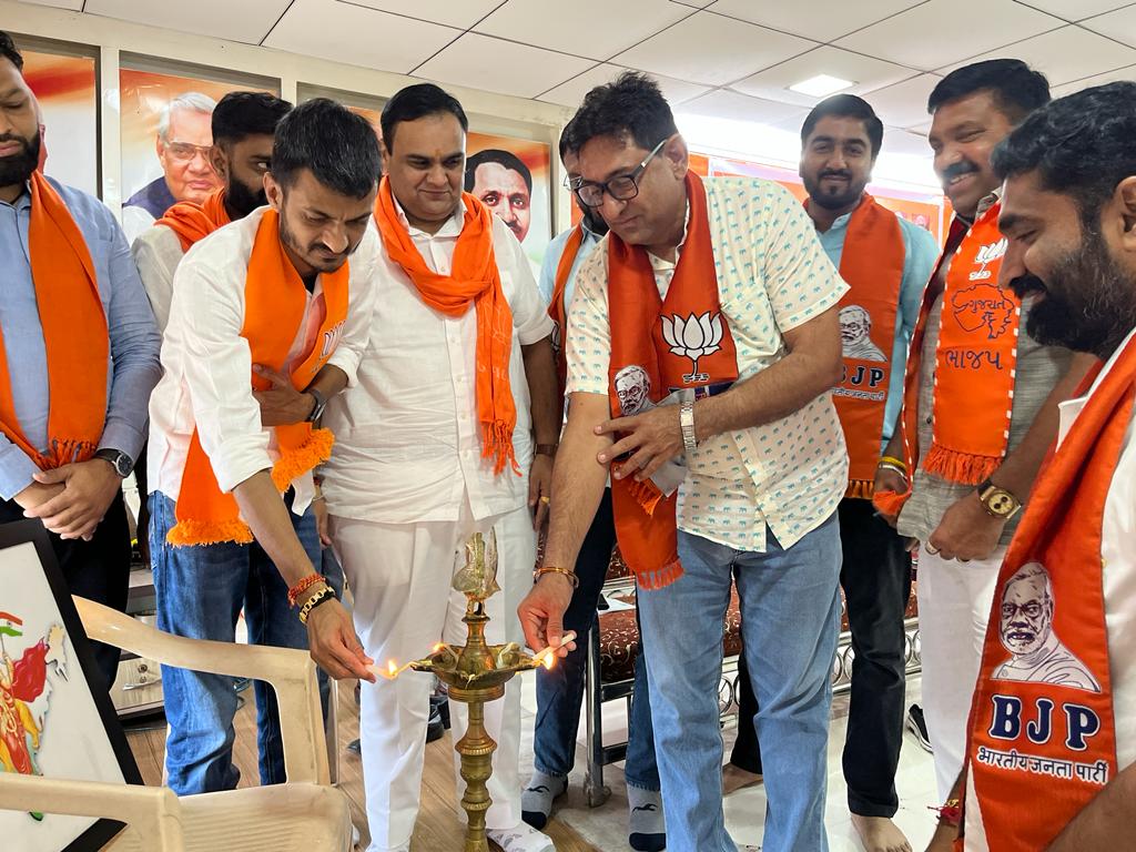 સુરત જીલ્લા યુવા મોરચા બૃહદ કારોબારી અને કાર્યશાળા 