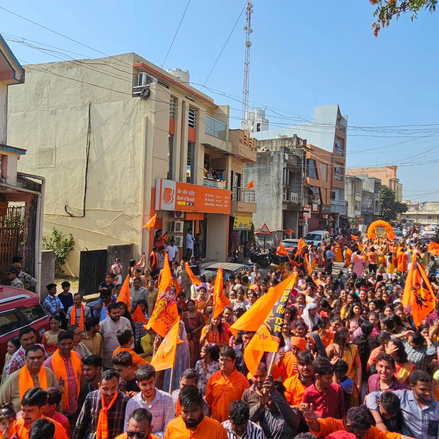 તા.૨૨/૦૧/૨૦૨૪ ના રોજ મહુવા ગામમાં પ્રભુ શ્રીરામજીની શોભાયાત્રામાં હાજરી આપી.